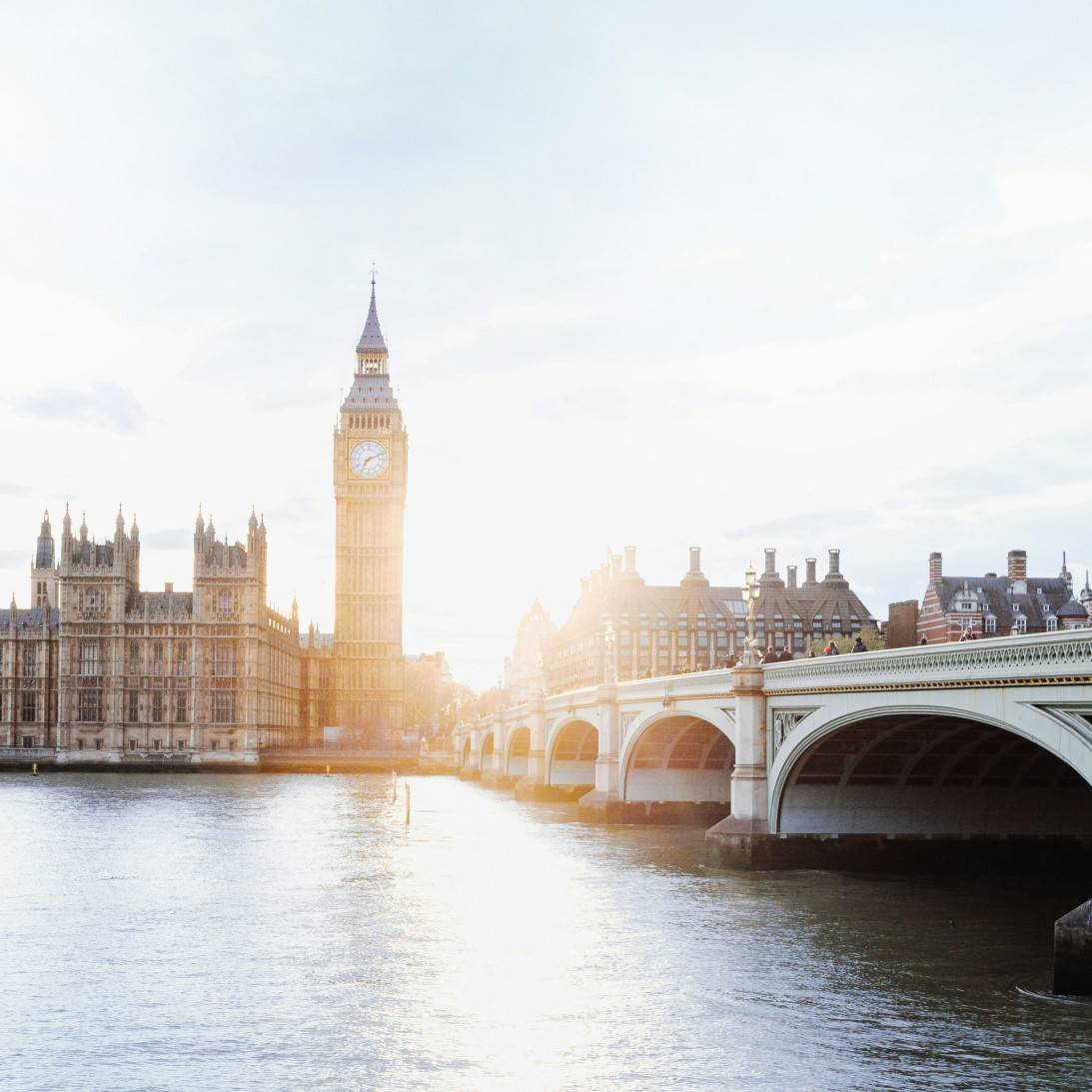 Lack of regulation costing leaseholders thousands
